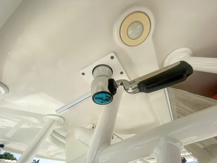  Yacht Photos Pics Close-up of a 2016 Sailfish 320CC boat handle and ceiling light.