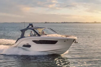 2025 Sea Ray Sundancer 370