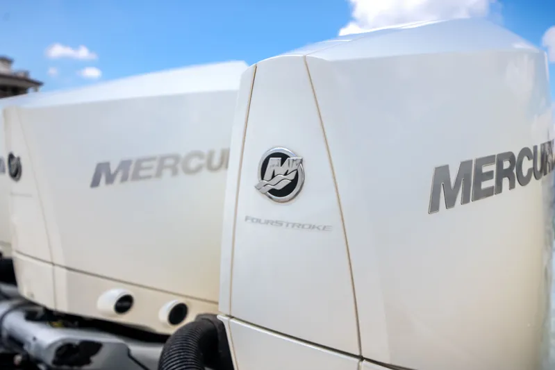 Far Niente Yacht Photos Pics 