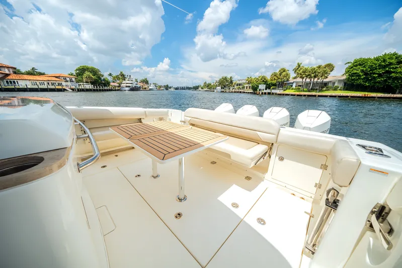 Far Niente Yacht Photos Pics 