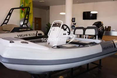 2025 Highfield Sport 330