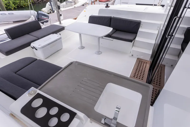 Big Bertha Yacht Photos Pics 