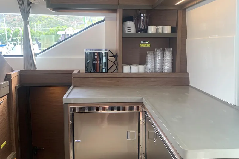 Big Bertha Yacht Photos Pics 