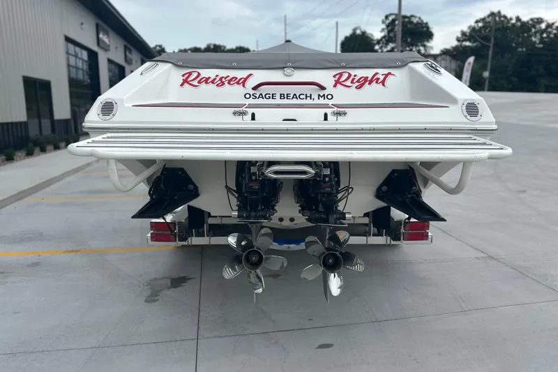  Yacht Photos Pics 2008 Fountain 38 Lightning boat, rear view, dual propellers, "Raised Right" text, Osage Beach, MO.