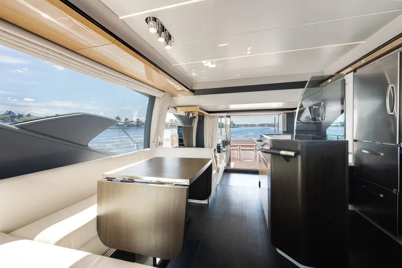 Truth Serum Yacht Photos Pics 