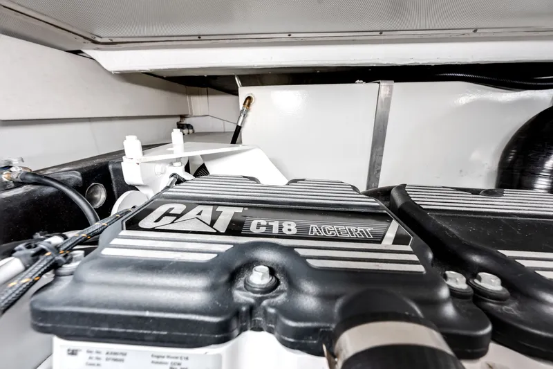 Truth Serum Yacht Photos Pics 