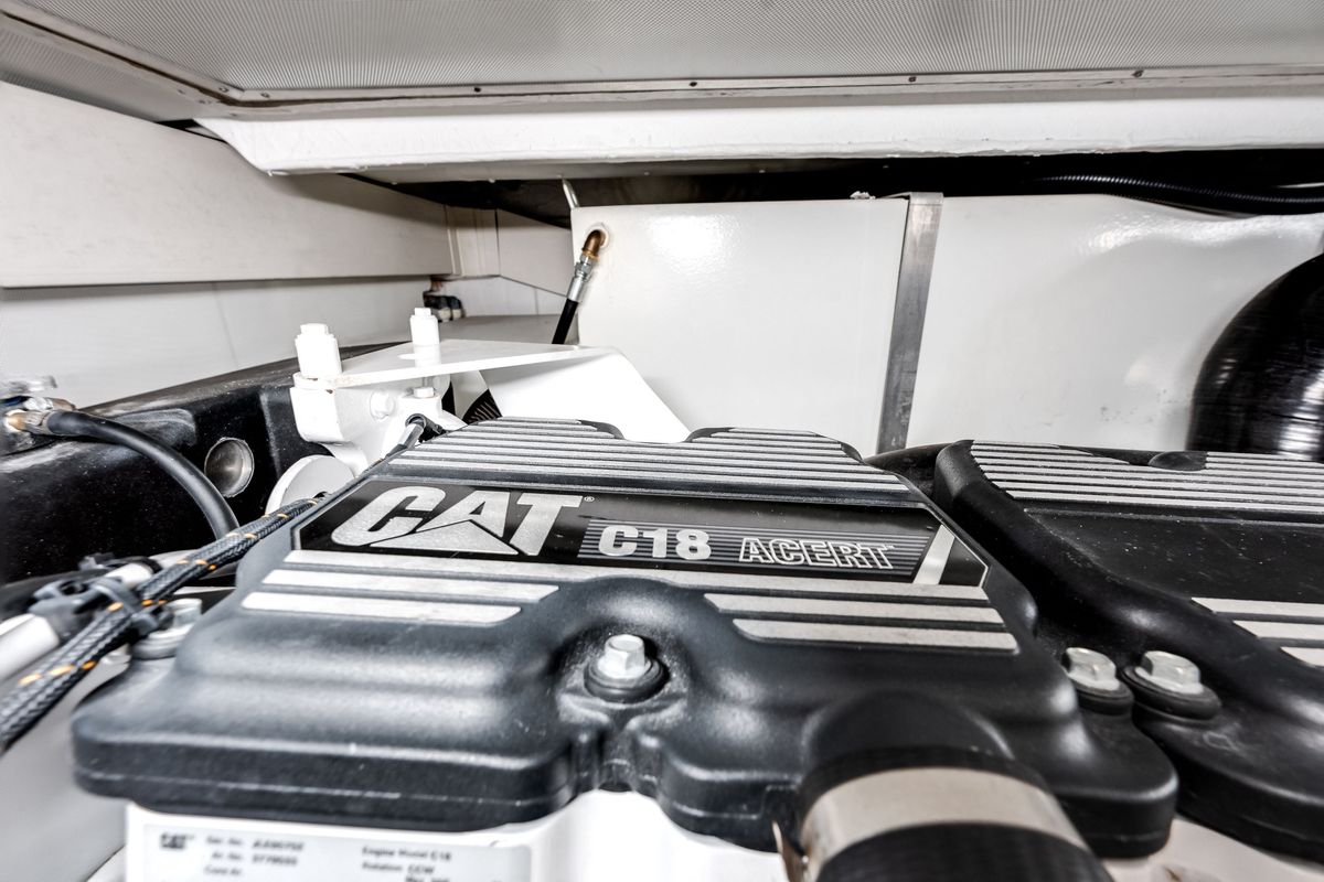 2018 Azimut 66 