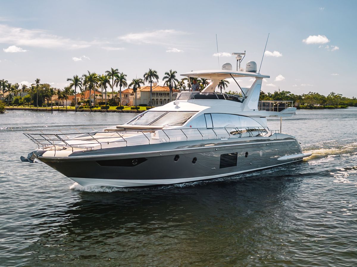 2018 Azimut 66 