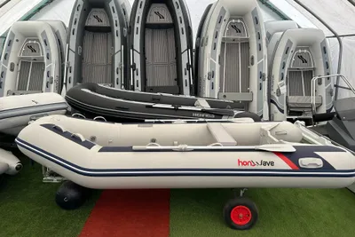 2025 Honwave T38 Inflatable & 10hp Honda Outboard