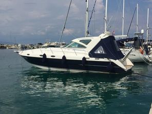 1999 Gulf Craft Ambassador 36 Hard top