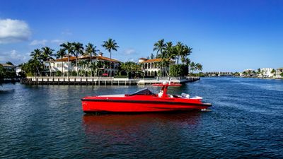 Yacht