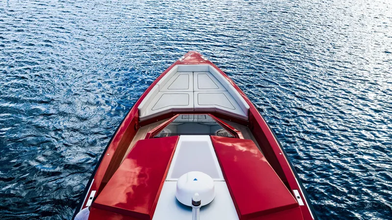 Corso Red Yacht Photos Pics 