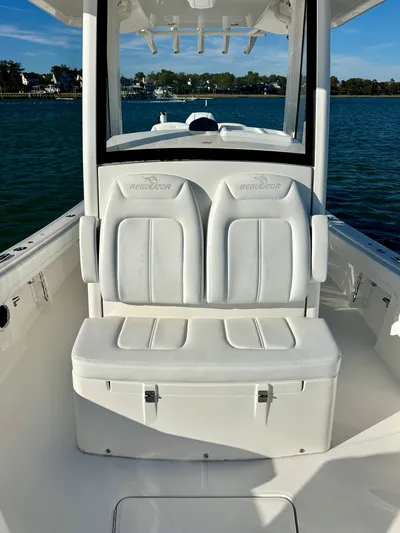 Amy's Cupholder Yacht Photos Pics 