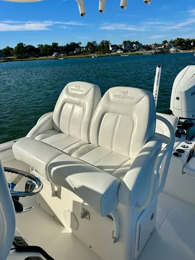 Amy's Cupholder Yacht Photos Pics 