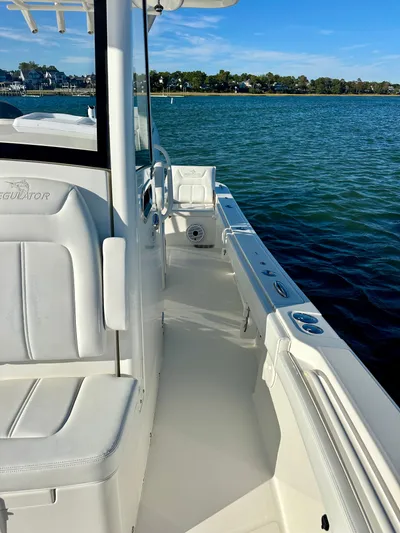 Amy's Cupholder Yacht Photos Pics 