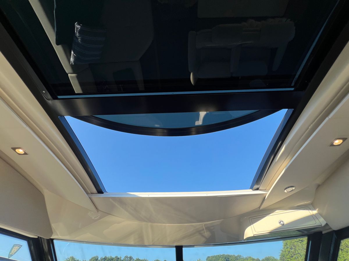 2016 Sea Ray 47 