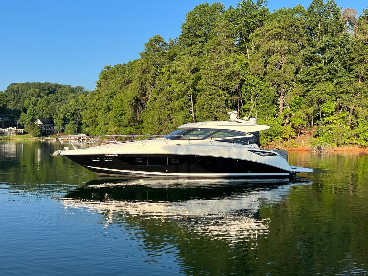 2016 Sea Ray 47 