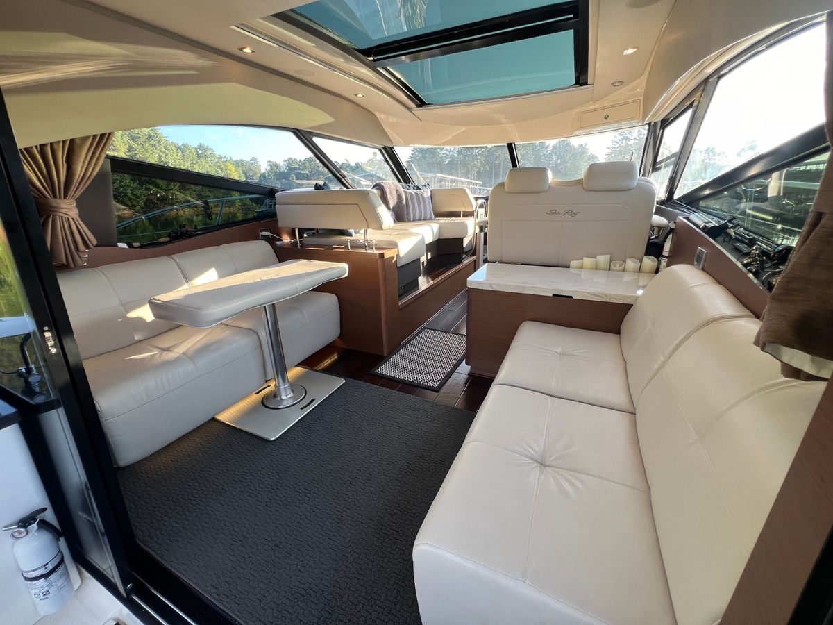 2016 Sea Ray 47 