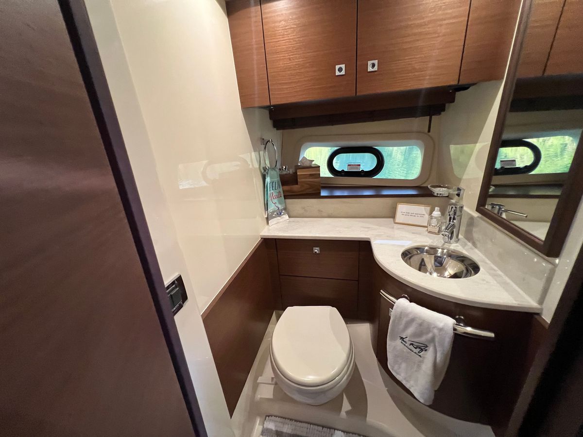 2016 Sea Ray 47 