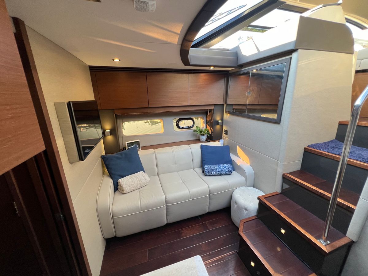 2016 Sea Ray 47 