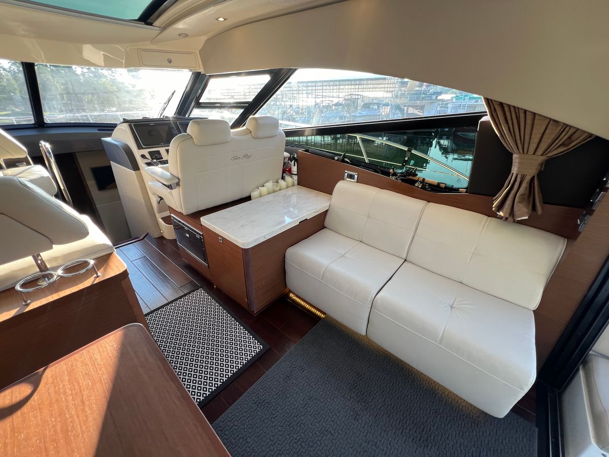 2016 Sea Ray 47 