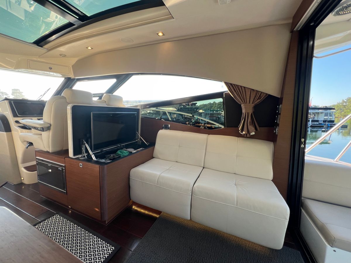 2016 Sea Ray 47 