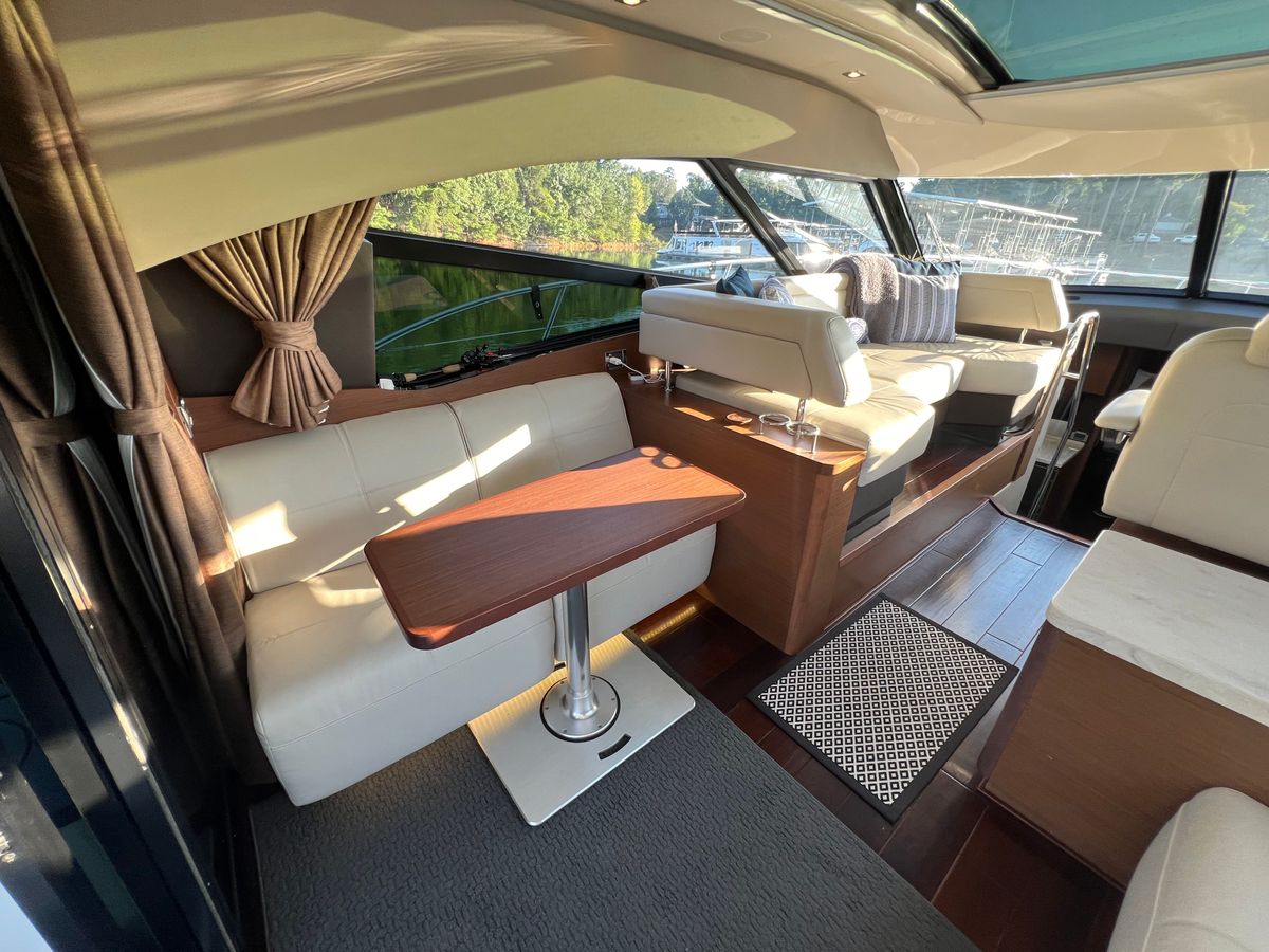 2016 Sea Ray 47 