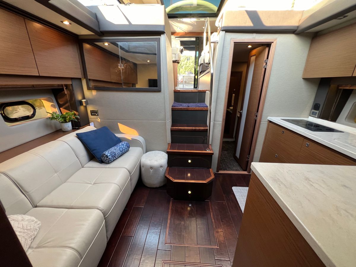 2016 Sea Ray 47 