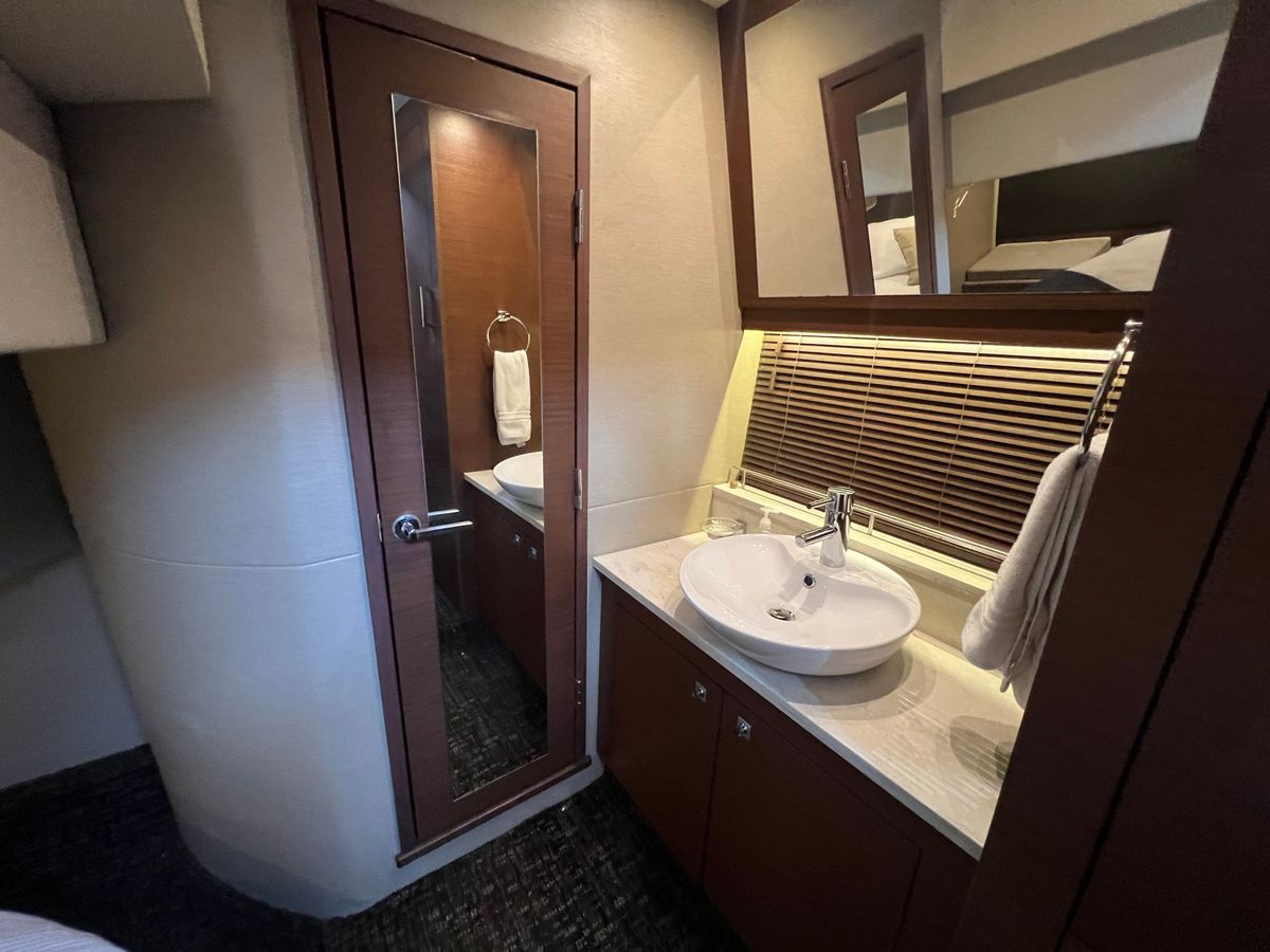 2016 Sea Ray 47 