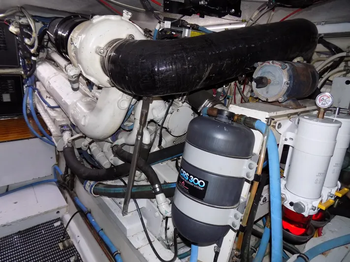 Time Out Yacht Photos Pics 