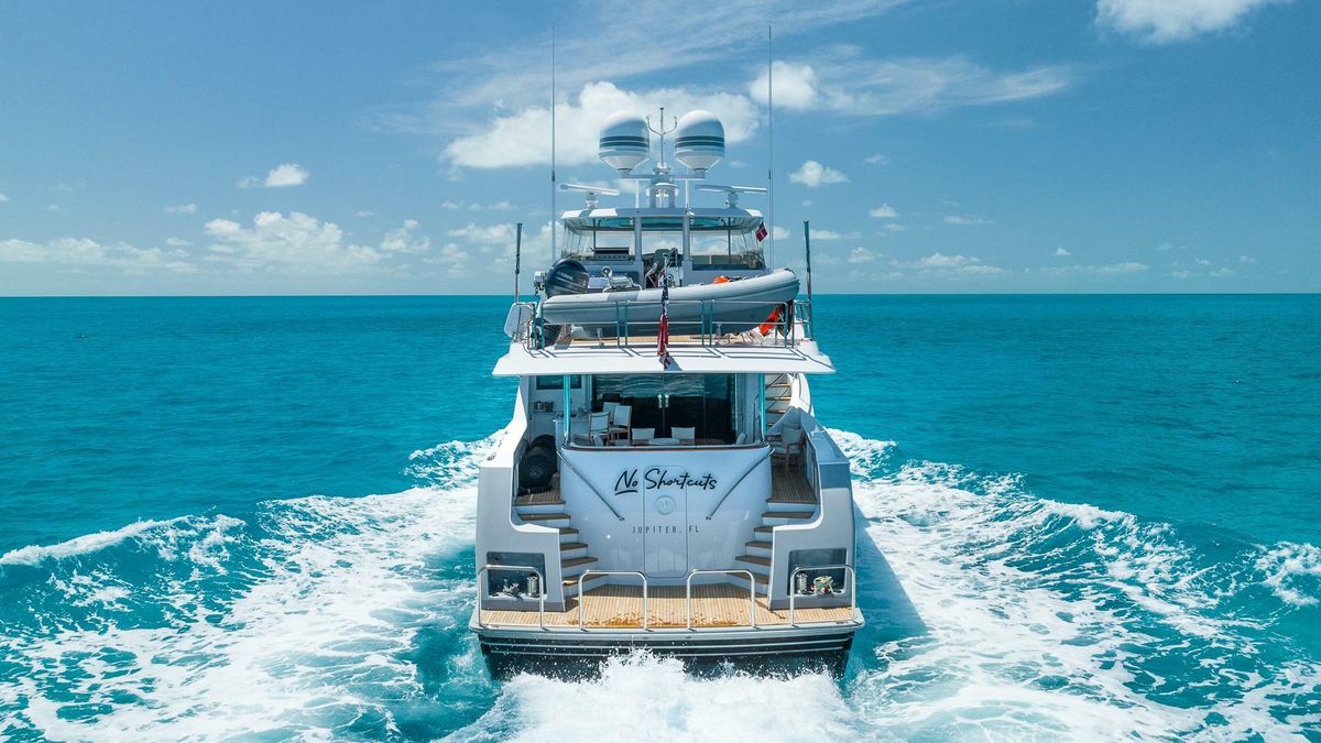 2006 Westport 112 