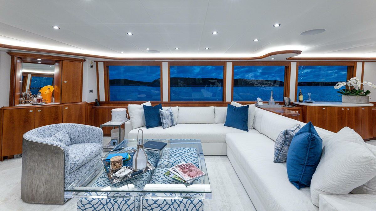2006 Westport 112 