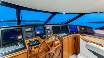 Yacht
