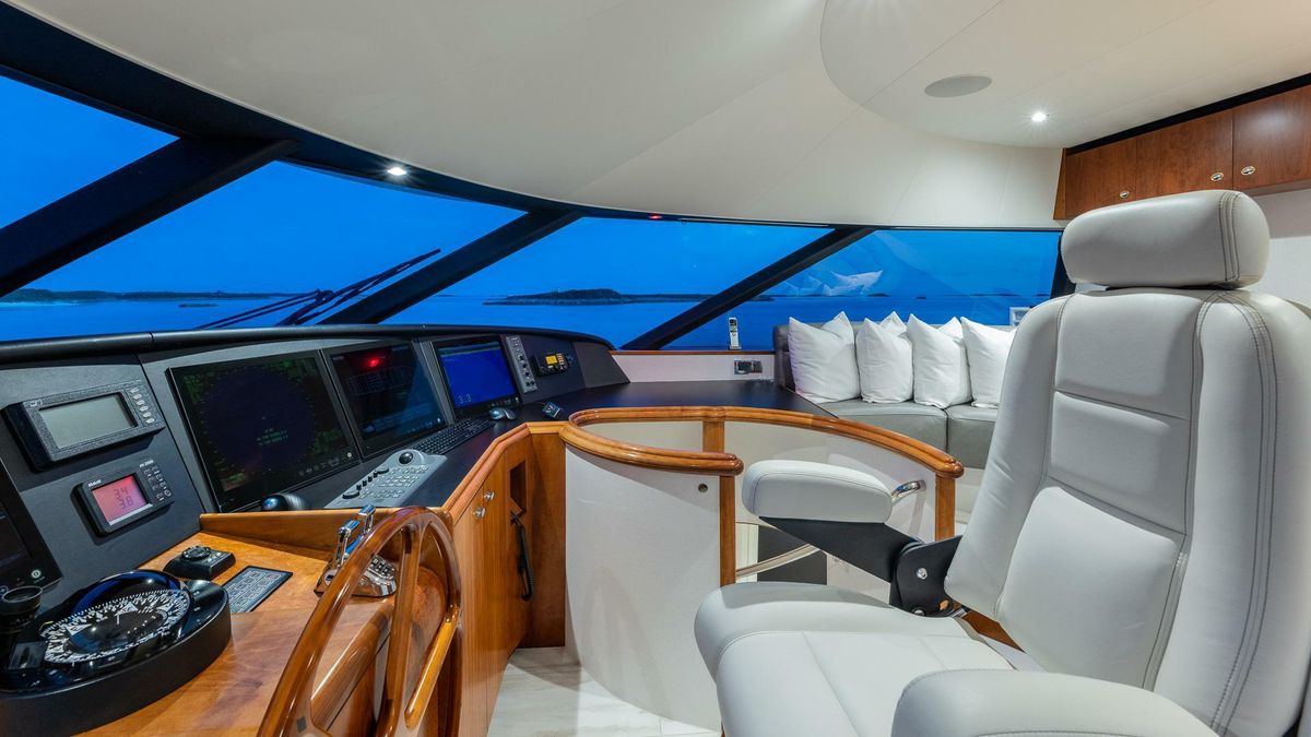 2006 Westport 112 