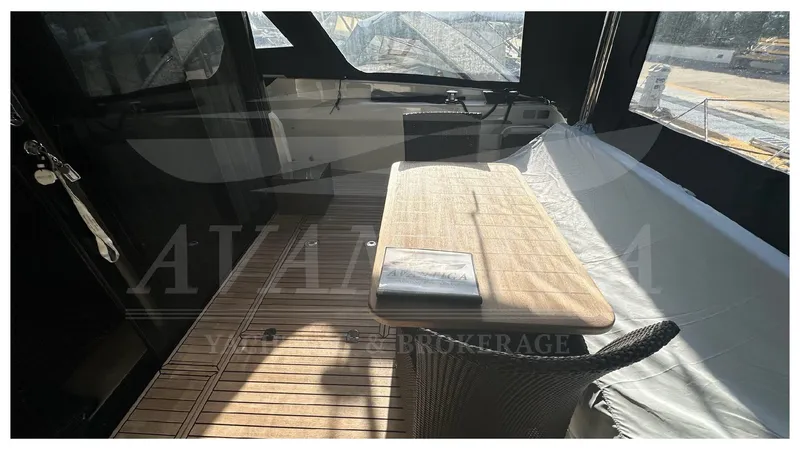  Yacht Photos Pics ABSOLUTE NAVETTA 58