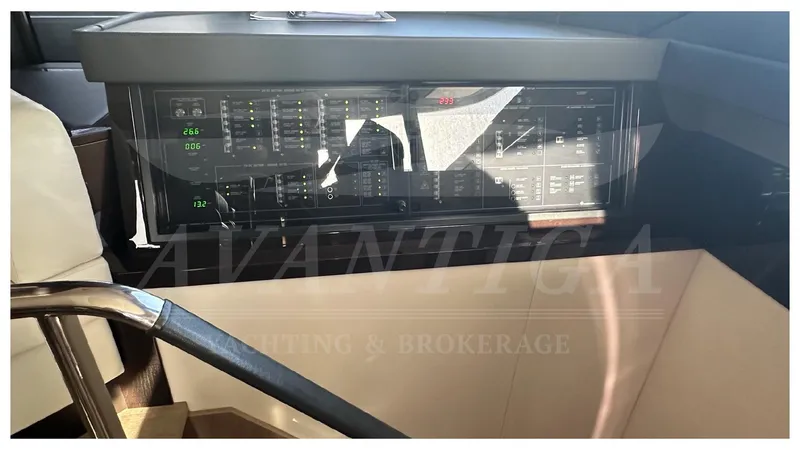  Yacht Photos Pics ABSOLUTE NAVETTA 58