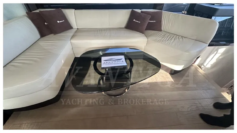  Yacht Photos Pics ABSOLUTE NAVETTA 58