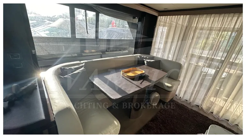  Yacht Photos Pics ABSOLUTE NAVETTA 58