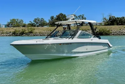 Boston Whaler 240 Vantage