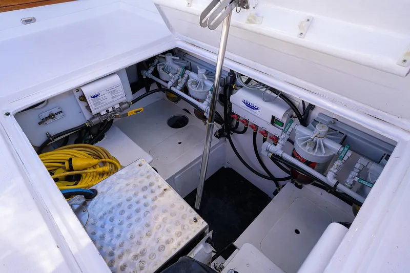 Field & Sea Yacht Photos Pics Bertram 38 - FIELD & SEA -