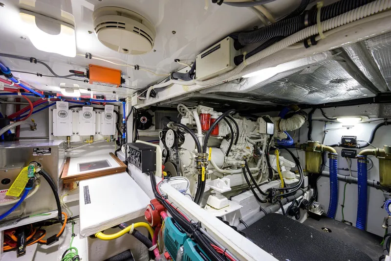 Field & Sea Yacht Photos Pics Bertram 38 - FIELD & SEA -