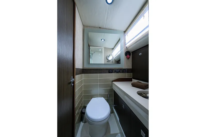 Field & Sea Yacht Photos Pics Bertram 38 - FIELD & SEA -