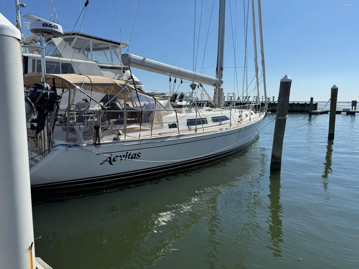 Aevitas Yacht Photos Pics 