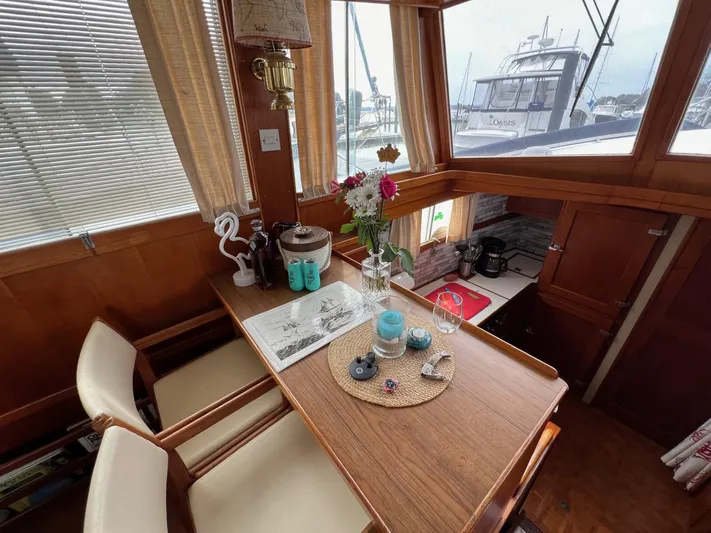 Irish Mist Yacht Photos Pics Grand Banks 49 Classic