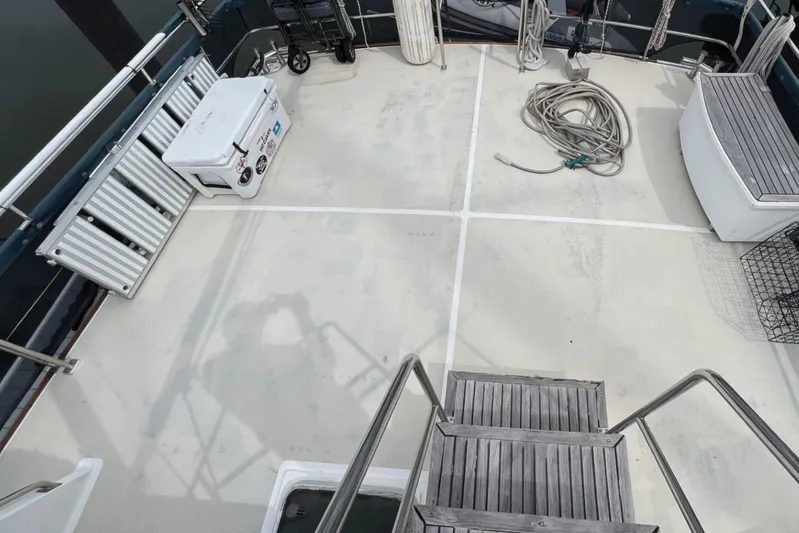 Irish Mist Yacht Photos Pics Grand Banks 49 Classic