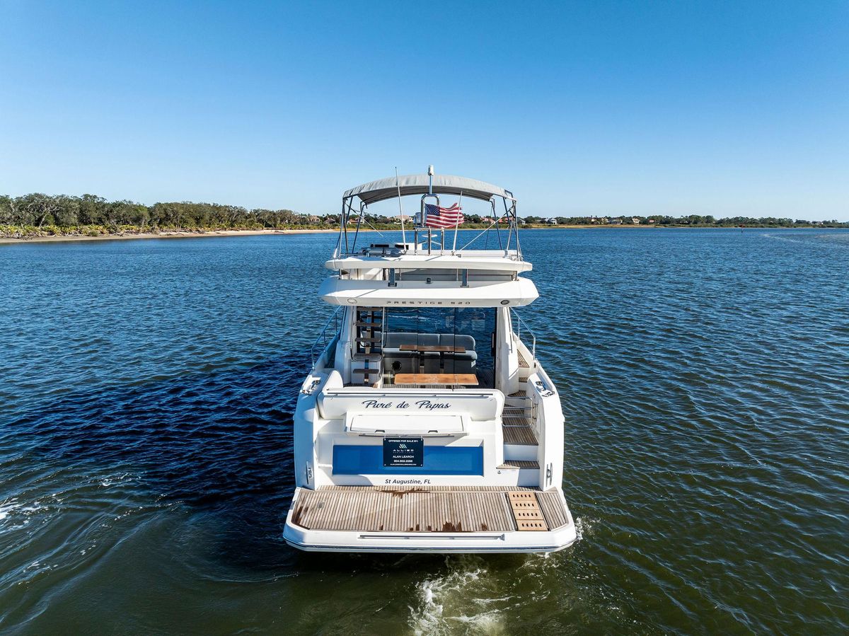 2019 Prestige 52 