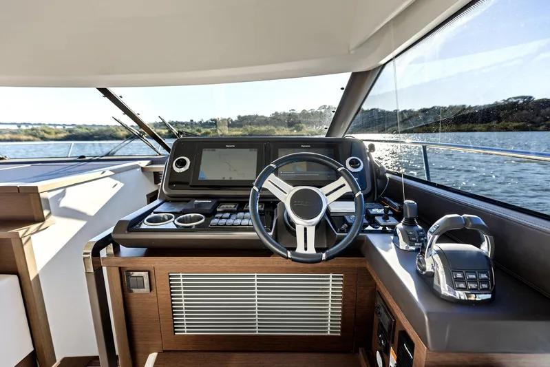 Pure De Papas Yacht Photos Pics 