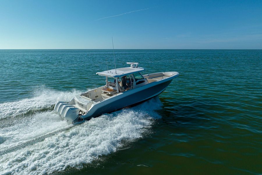 2021 Boston Whaler 380 Outrage
