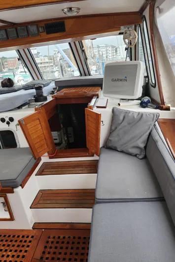 Magic Carpet Yacht Photos Pics 