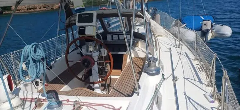 Alice In Wonderland Yacht Photos Pics 